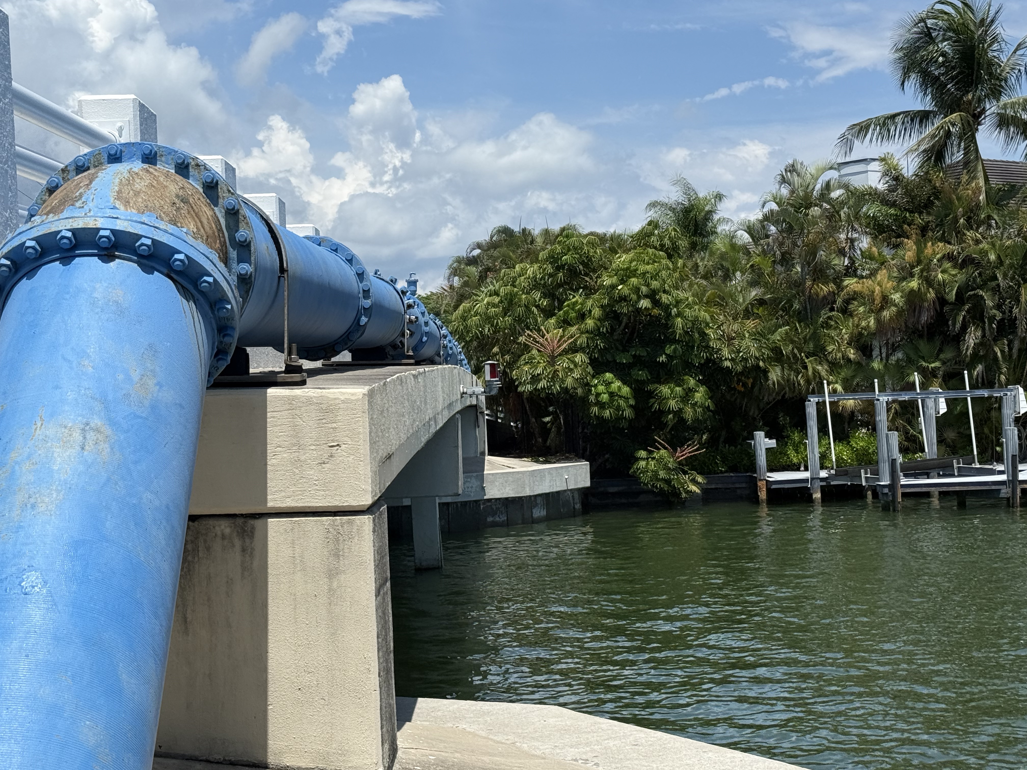 Winterberry Bridge Marco Island — 10.5 ft clearance